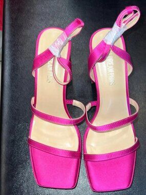 Dream Pairs Fuchsia Strappy Heels